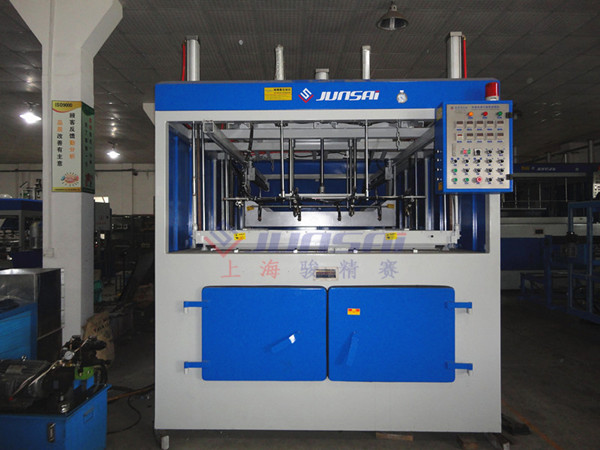 單頭厚片<a href=http://m.hisupermall.com/ target=_blank class=infotextkey>吸塑機</a>1.jpg